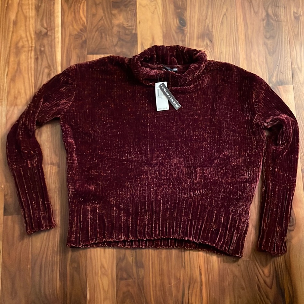 Brand new chenille maroon cropped sweater